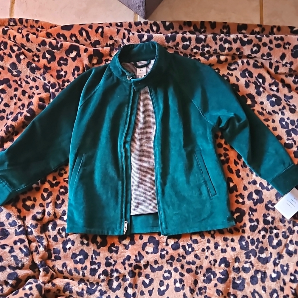 Free assembly kids jacket